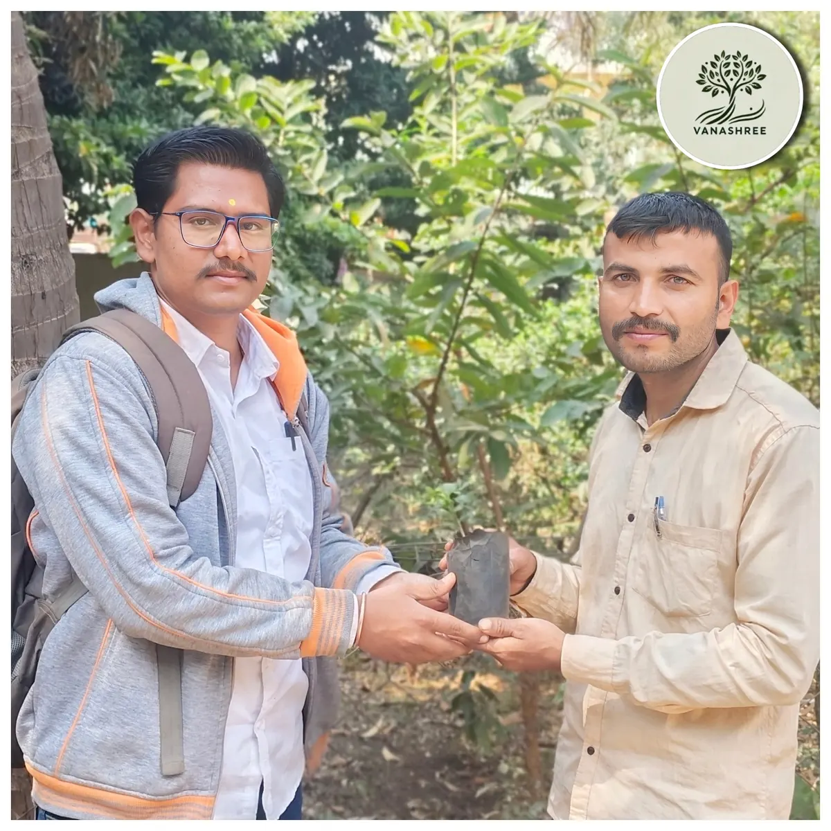 Vanashree volunteers during environmental conservation activity